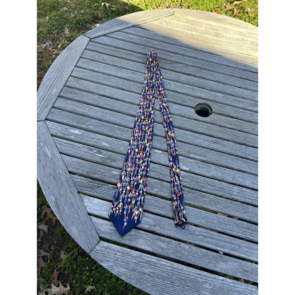 Alynn Neckwear Tie Mens Blue 100% Silk Marathon Runner Sports Made‎ USA Necktie